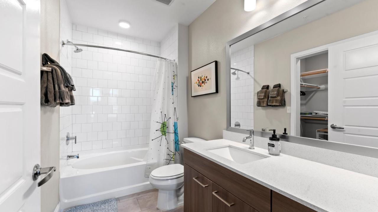 오스틴 Upscale Modern Apts - Free Parking, Fast Wifi, Courtyard 아파트 외부 사진